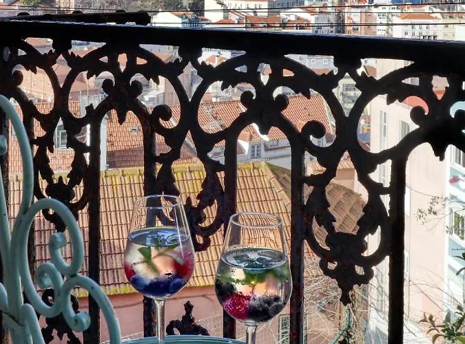 Typical House * ליסבון