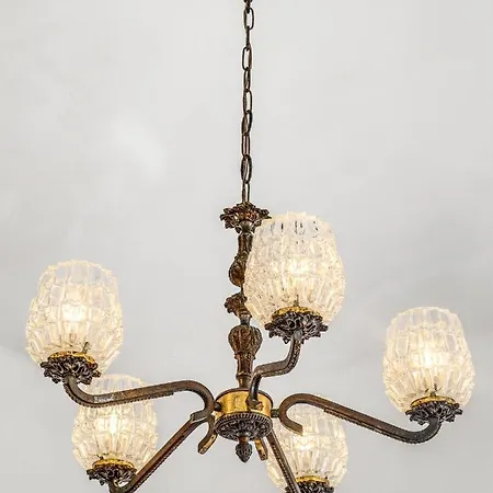 Typical House Apartment *